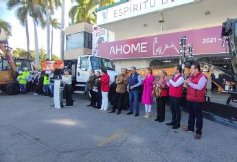 Ayuntamiento de Ahome entrega equipamiento a Obras Públicas