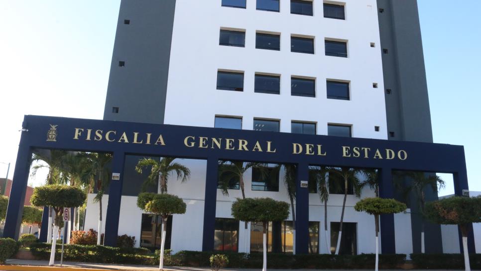 Reportan a elemento de la Fiscalía privado de la libertad en Culiacán