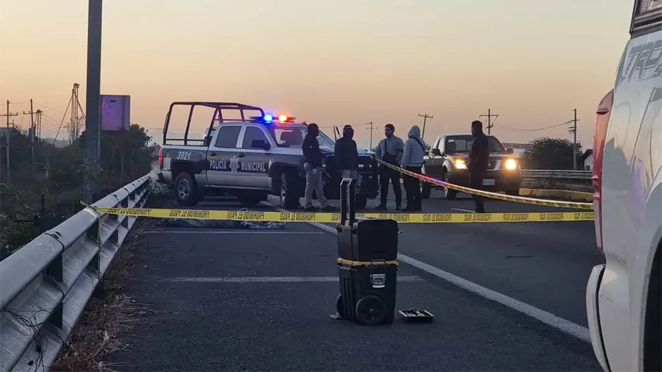 Hallan a mujer asesinada y encobijada en Laguna Colorada, Culiacán