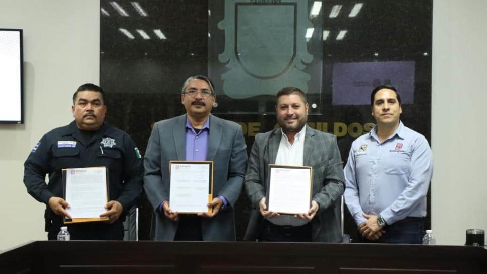 Ayuntamiento de Badiraguato firma convenio con la UNIPOL