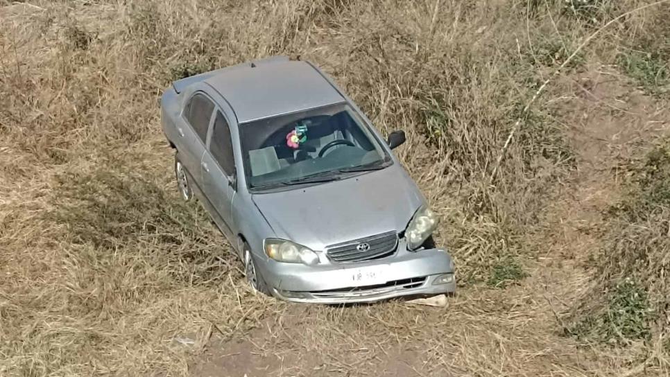 Maestra termina con lesiones al volcar en Salvador Alvarado