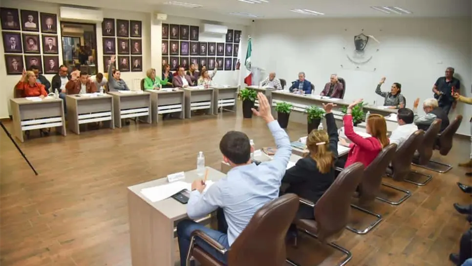 Sesión de Cabildo celebrada este martes en Ahome. | FOTO: Ritá Sánchez.