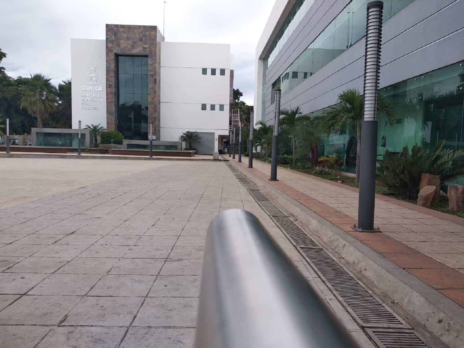 Despiden a 5 funcionarios de la SEPyC por «traficar» con plazas