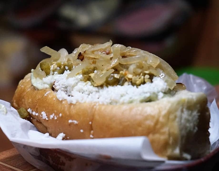 Hot dogs, la cena ideal para degustar en fin de semana de puente