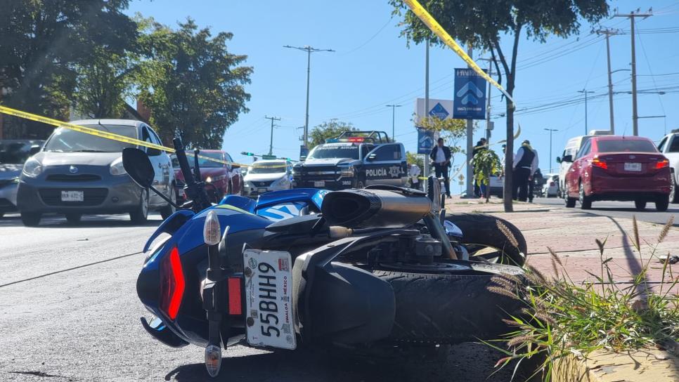 Motociclista muere tras derrapar sobre la Obregón en Culiacán