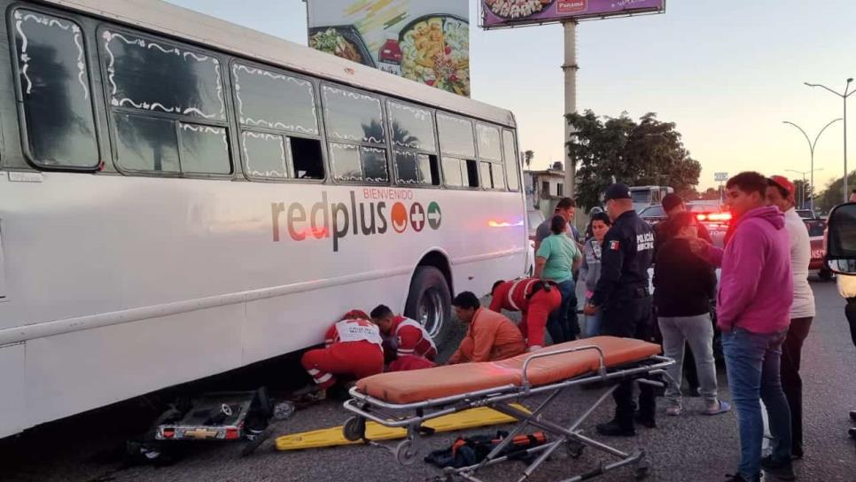 Fallece hombre que fue atropellado por un camión urbano en Los Mochis