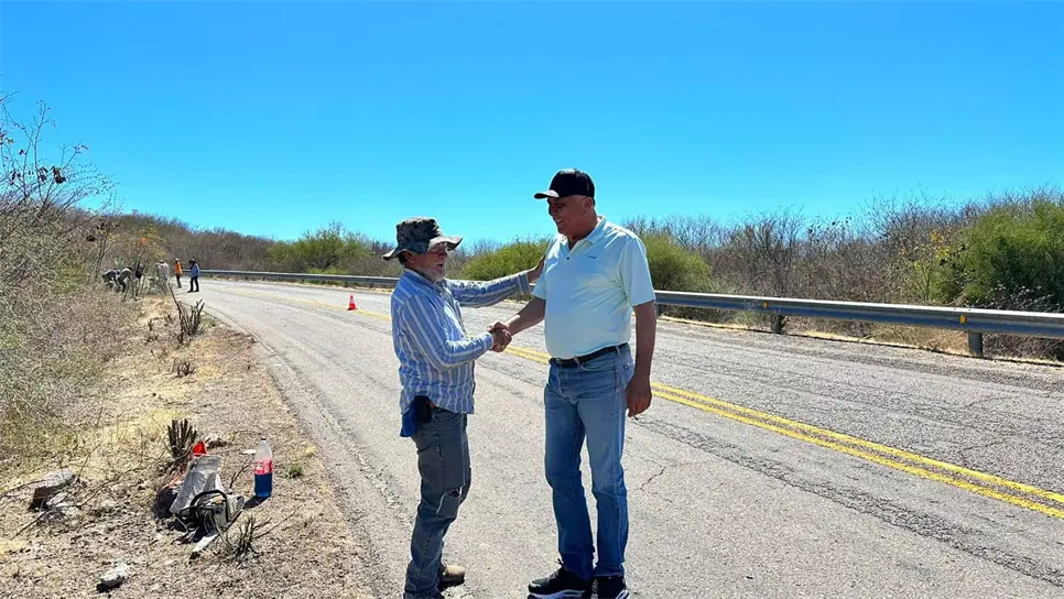 Embellecimiento de El Fuerte da empleo temporal a indígenas. FOTO: Cortesía