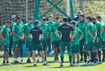 Diego Cocca lidera su primer entrenamiento con la selección mexicana