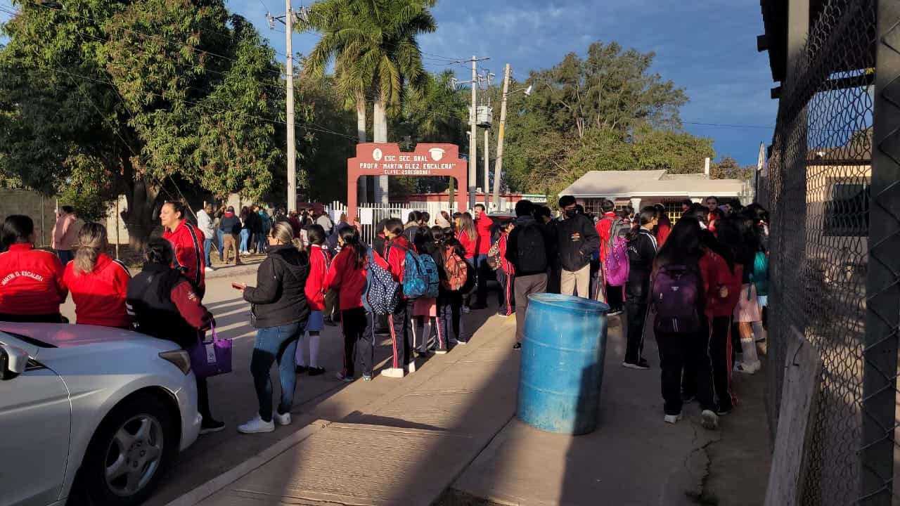 Paran labores en el ejido Compuertas. | FOTO: Osmar Zavala.