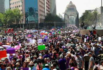 Qué famosas marcharon este Día Internacional de la Mujer en México
