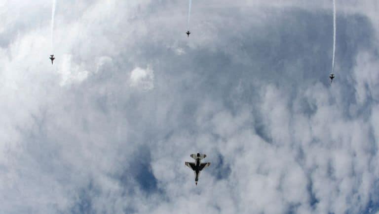 Dos cazas rusos se estrellaron contra un dron de la Fuerza Aérea de EU