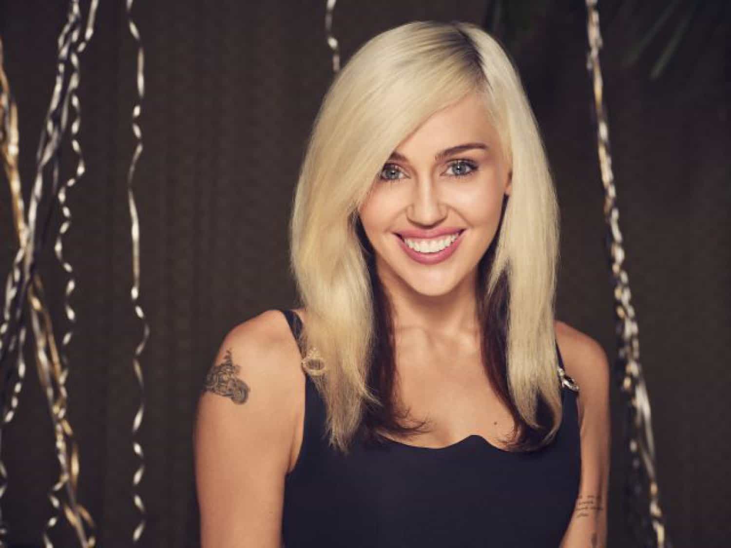 Miley Cyrus plasma sus sentimientos con «River». | FOTO: Internet.