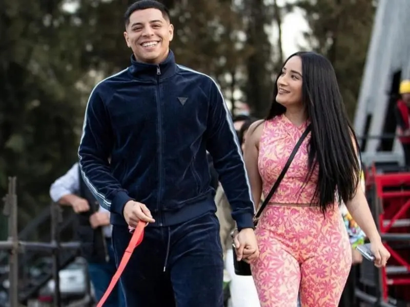 Eduin Caz le dice adiós a su esposa; se separán y ella se va de México. | FOTO: Internet.