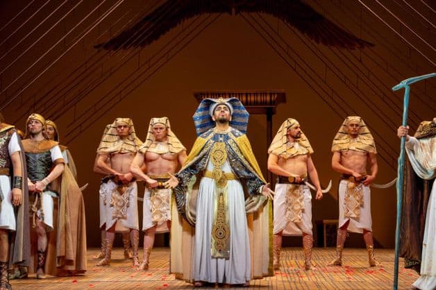 Imagen Placeholder Imagen Placeholder