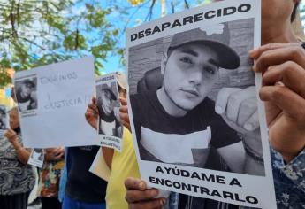 Familiares de Raymundo Rocha se manifiestan en la Vicefiscalía, piden que lo regresen con vida