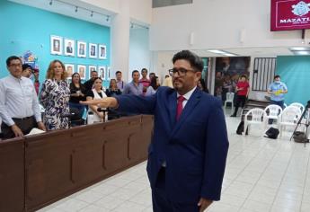 Rogelio Olivas, nuevo Oficial Mayor del Ayuntamiento de Mazatlán