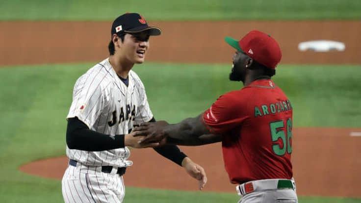 Ohtani hace un «Arozarena» previo al partido