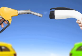 Auto eléctrico vs gasolina: ventajas, desventajas y cuál te conviene más