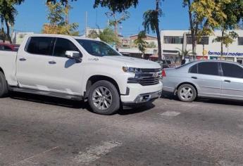 Esta es la cantidad de multa para quien porte polarizados oscuros en Ahome