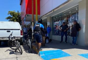 Agentes preventivos detienen a presunto asaltante de Salvador Alvarado