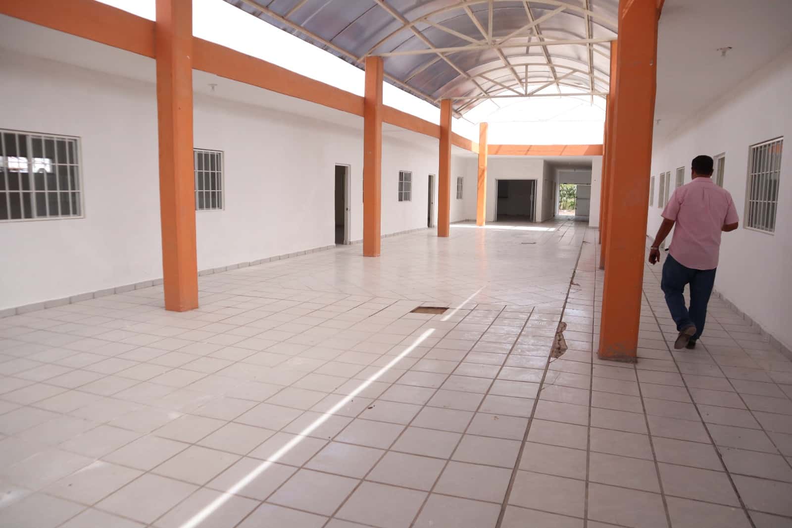 Habilitan albergue para jornaleros agrícolas en JJR; serán reubicados esta semana. | FOTO: Martín Ruiz.