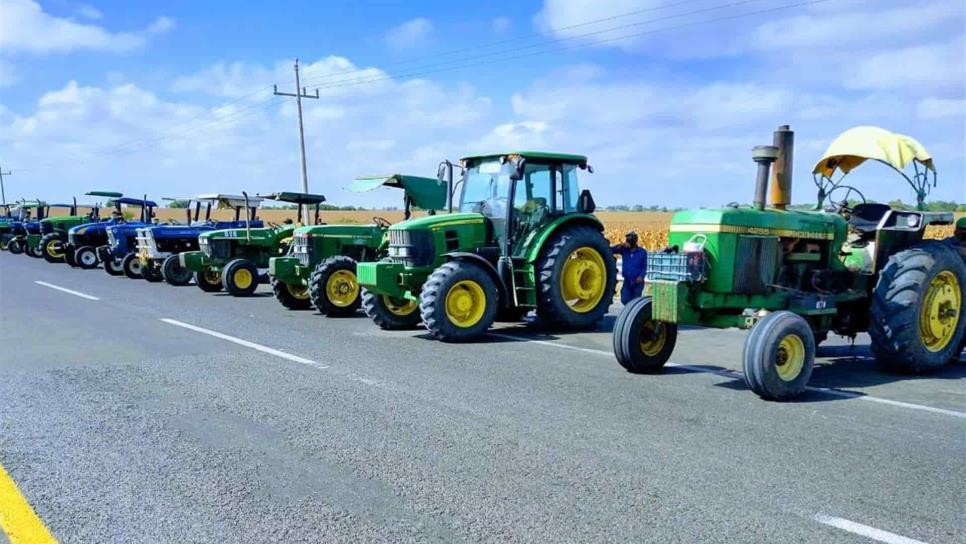 Productores de Sinaloa sacarán tractores a la carretera