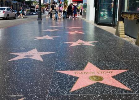 10 famosos mexicanos con estrella en el paseo de la fama en Hollywood 