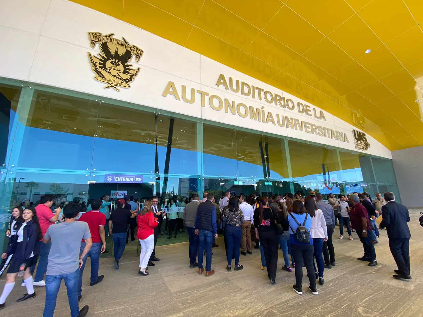 «Si hay que pagar con cárcel por defender la autonomía de la UAS, lo haré» asegura Rector. | FOTO: Temática.