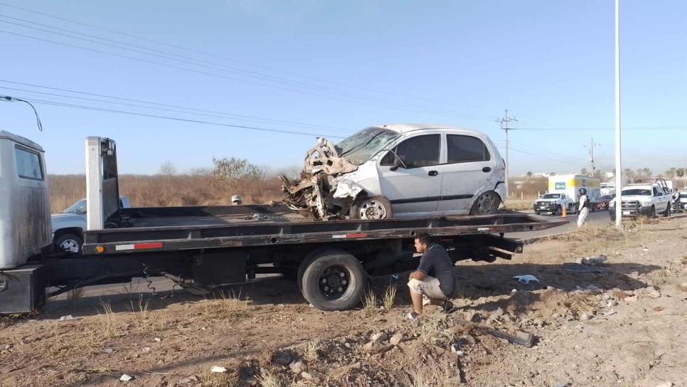 En pérdida total quedó un vehículo que se volteó por La Costerita