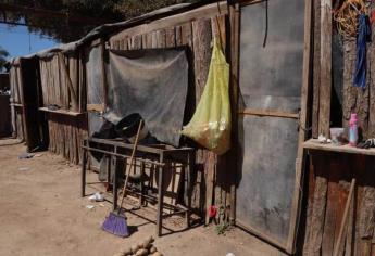 De una mordida, jornalero tarahumara le arranca dedo a su mujer en cuartería de JJR