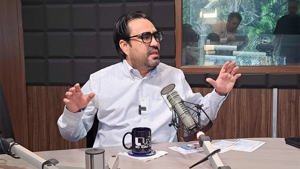 Me gusta ser funcionario público y soy fiel seguidor de AMLO: Juan de Dios Gámez Mendívil. | FOTO: Eduardo Borquez.