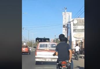 Así este grupo de punteros «persiguió» a un convoy militar en Culiacán: | VIDEO