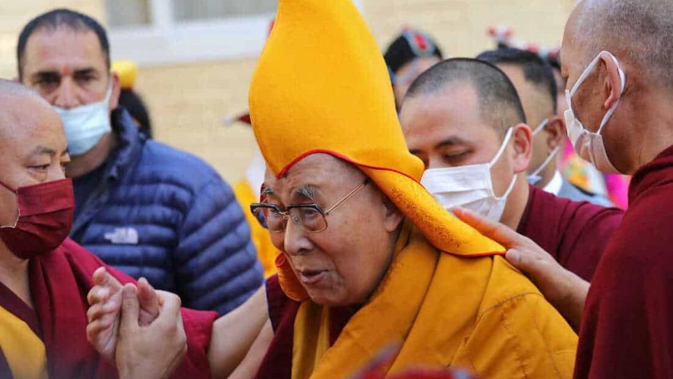 Por abuso infantil, piden el arresto del Dalái Lama