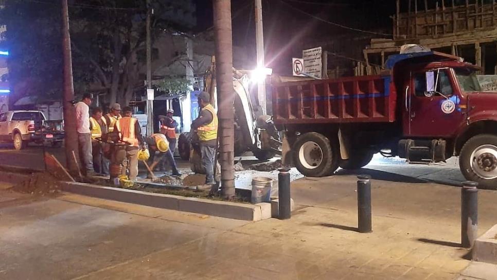 Constructora de Mazatlán inicia trabajos en Zona Dorada sin permiso; los detienen y sancionan