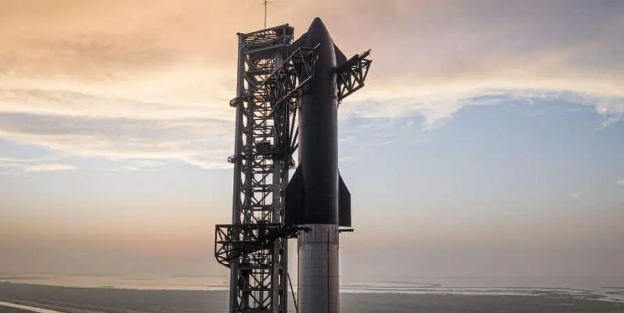 El cohete Starship de SpaceX estalla a segundos de despegar. | FOTO: Internet.