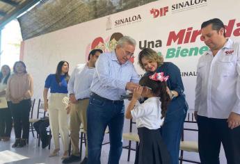 Rocha Moya beneficia a 61 niños con lentes nuevos del programa «Una mirada con Bienestar» en Culiacán