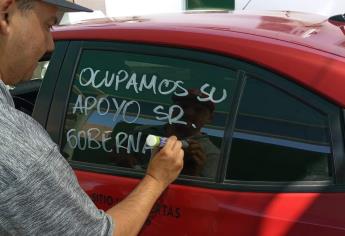 Se manifiestan taxistas de Los Mochis tras muerte de radioperadora en choque