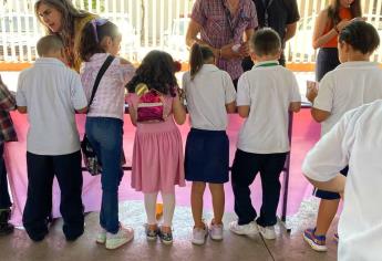 Niñas no deben de vestirse como jovencitas en el Día del Niño: Secretaría de las Mujeres 