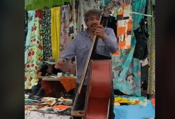 ¡Así suena Shakira con tololoche!