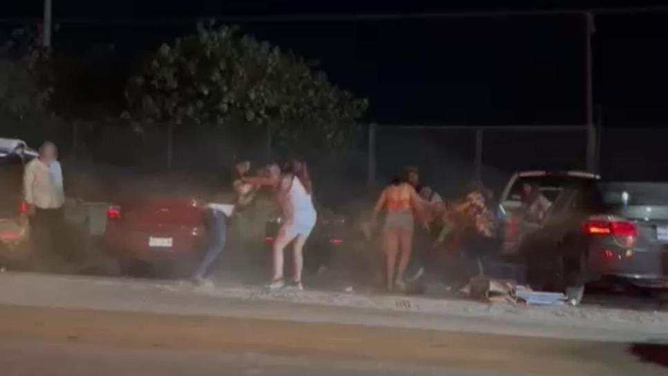 Se arma zafarrancho en pleno festejo del día del ejido en el Primero de Mayo | VIDEO