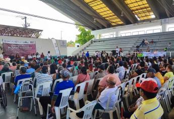 Gobierno de Mazatlán entrega $650 mil de apoyo a adultos mayores y madres solteras