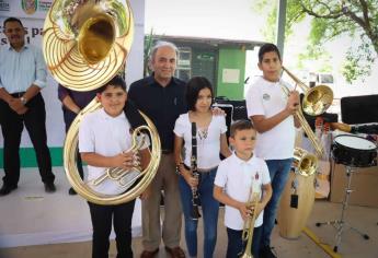¡Que suene la tambora! Autoridades entregan instrumentos al Centro de Iniciación Musical Cobaes Coyotitán