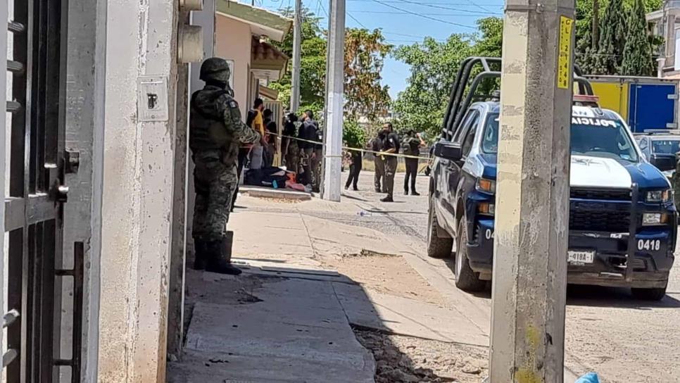 Catean viviendas en Culiacán, supuestos «talleres» de pastillas de fentanilo Catean viviendas en Culiacán, supuestos «talleres» de pastillas de fentanilo