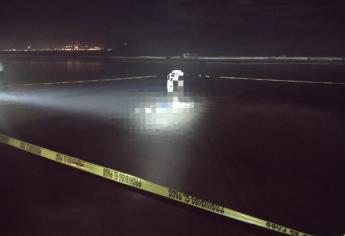 Sale a flote el cuerpo de Giovanni en playas de Mazatlán