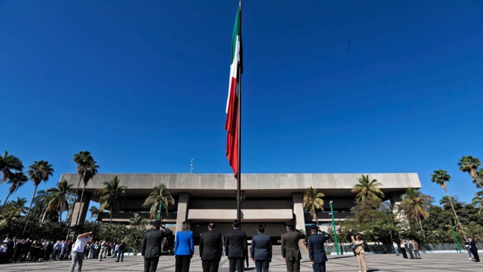 Conmemoran el natalicio de Miguel Hidalgo y Costilla en Culiacán