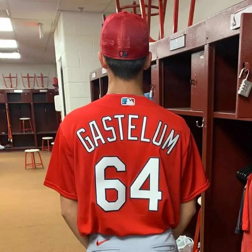 Pelotero mochitense firma por los Cardenales de San Luis de la MLB