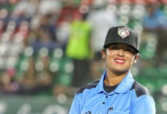 La sinaloense Julissa Iriarte debuta como umpire en la LMB