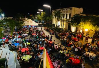 Con gran fiesta, alcalde de Badiraguato festeja a las madres del municipio