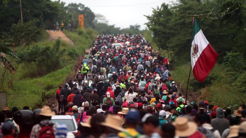 México niega permisos de tránsito a los migrantes y los deportará inmediatamente