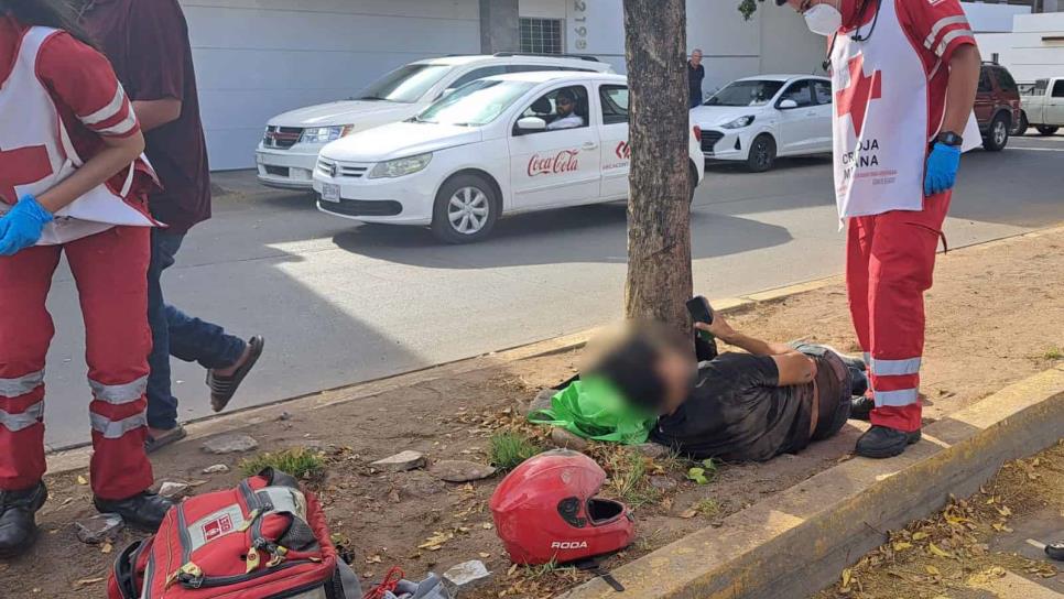 Dos motociclistas resultan heridos en choque en la colonia Chapultepec, en Culiacán